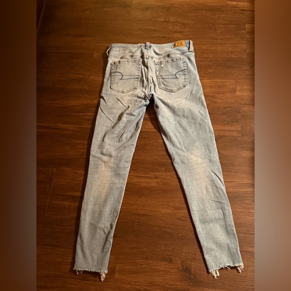 American Eagle Outfitters Ripped Light Blue Skinny Jeans - Picture 2 of 5